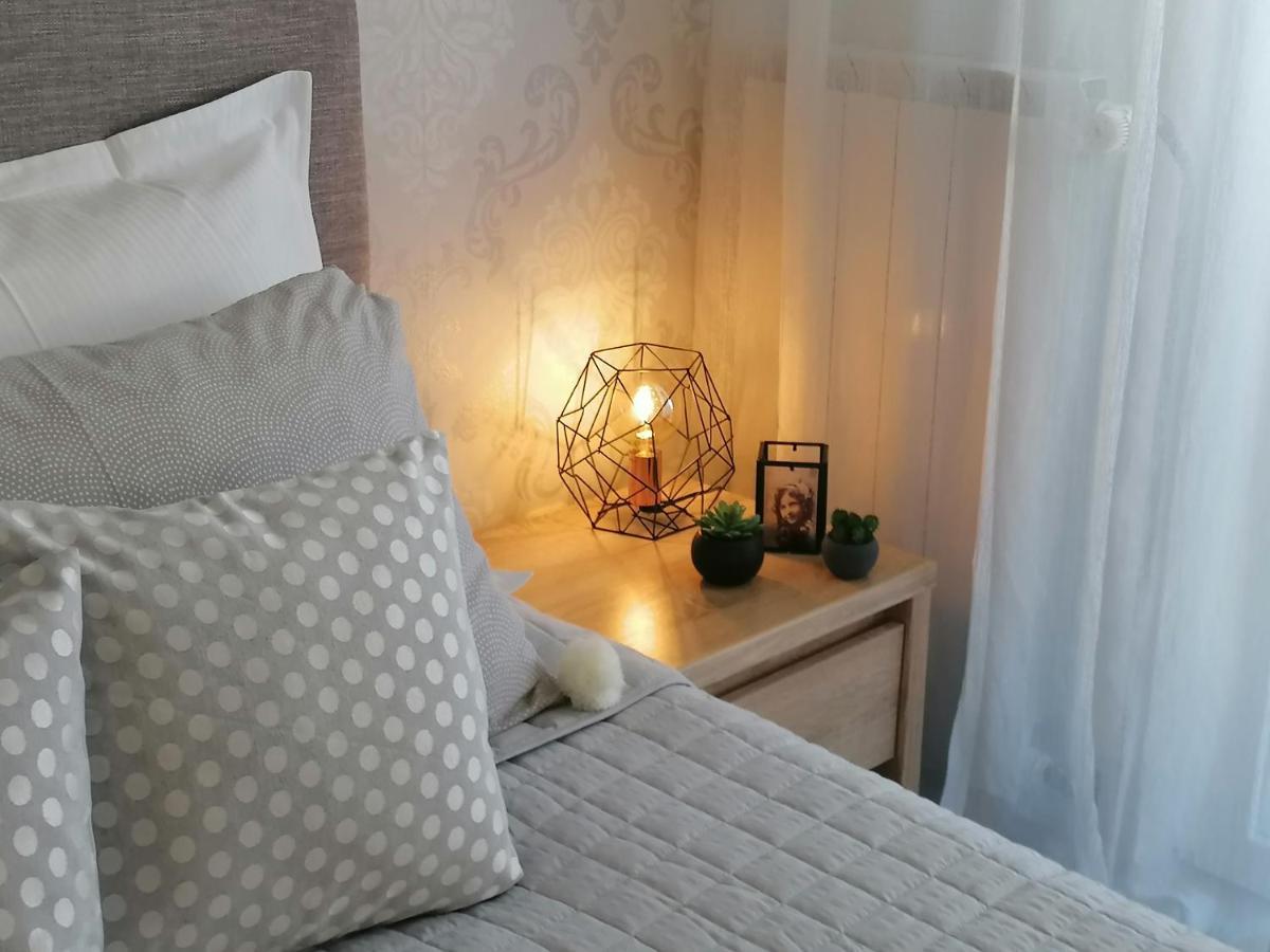 Apartments Iris Hvar Town Luaran gambar